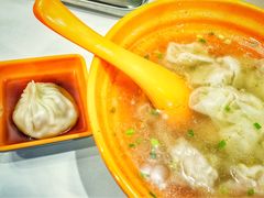 小馄饨-大龙汤包