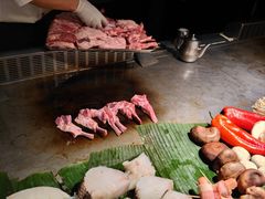 -唐拉雅秀酒店-西锦汇空中BBQ·思创餐厅