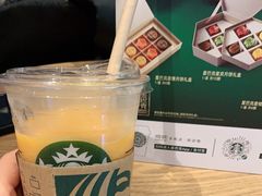 -星巴克臻选(华堂·新辰汇店)