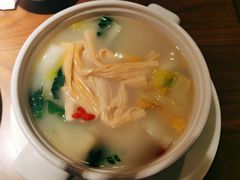 无油鱼汤腐竹煮时蔬-大树餐厅(益田假日店)