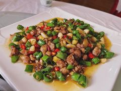 -南渝食府.墨脱石锅松茸鸡