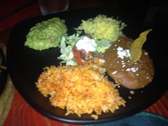 -Pistolera Mexican Cantina女枪手墨西哥餐厅(碧云路店)