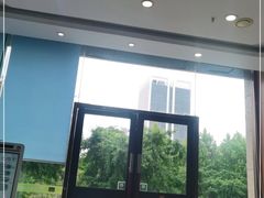 -瑞鹏宠物医院·内科·中兽医·骨科(苗圃店)