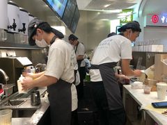 -奈雪的茶(市百一店)