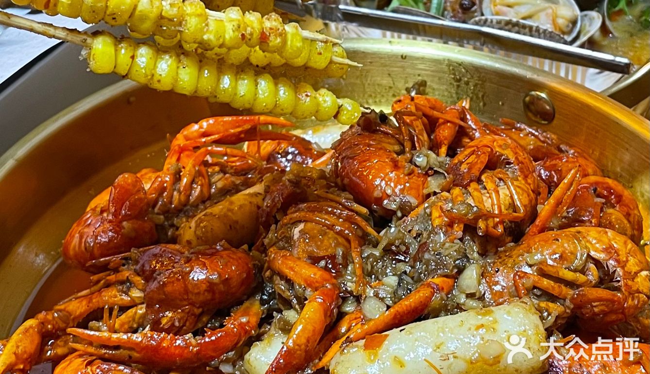 真的是隔壁小孩馋哭了…爸妈都拉不走🤏