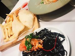 大虾海鲜墨鱼汁扁面-打趸BTC·Breaktime cafe(北京路店)