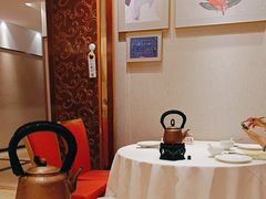 -凤凰楼酒家·粤宴点心(华强北店)