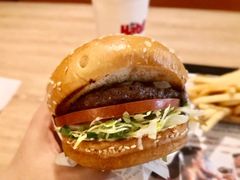 -The Habit Burger Grill 哈比特汉堡(爱琴海店)