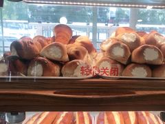 奶油牛角面包-新侨三宝乐面包店(崇文门店)