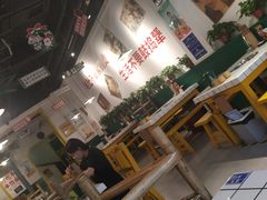 大堂-有拈头成都市井火锅(南中环店)