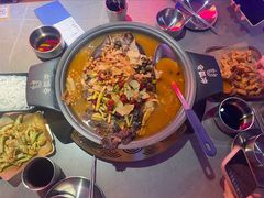 -令狐冲·炭烤活鱼(宝龙店)