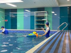 -Swim斯卫姆国际儿童游泳中心(红博中央公园店)