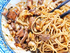 蛤蜊猪肝面-沪西老弄堂面馆(定西路店)