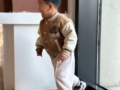 -王府井奥莱棋盘山小镇
