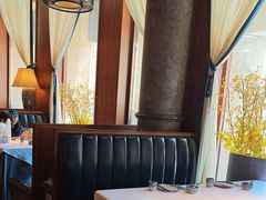 -八府香鸭·啫啫煲(华山路店)