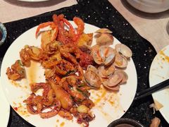 -东方红海鲜百汇(国际大厦店)