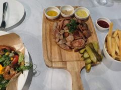 -布鲁豪斯亲子欢乐家庭餐厅