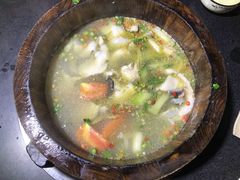 -秋语木桶鱼.酸菜鱼(开发区火车站店)