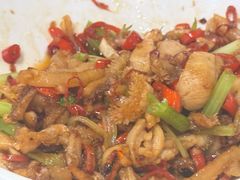 酸萝卜牛肚丝-笨罗卜浏阳菜馆(龙华鹏润达店)