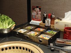 -山川小町·极番烧肉(新地假日广场店)