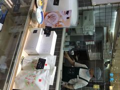 -阮大兴糕团(杭州西湖银泰百货店)
