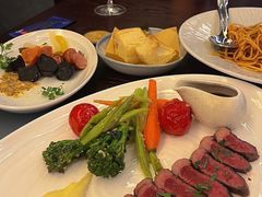 -普朗姆生蚝牛排馆 The Plump Oyster(成都摩方购物中心店)