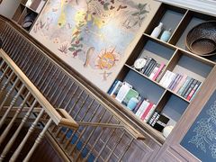 大堂-星巴克(海桐路店)