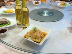 -品悦酒店(三林古镇店)