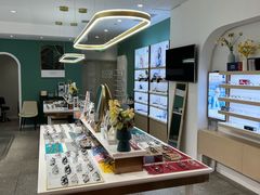 -无界眼镜MaxLess(南翔印象城店)