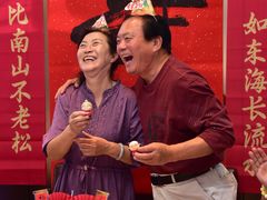 -老码头黑皮肘子锅包肉熏酱水饺(文政街店)