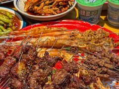 -黄小串·烤串海鲜涮牛肚(升龙广场店)