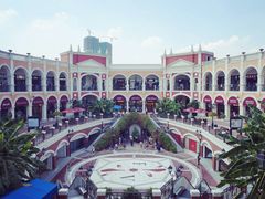 -佛罗伦萨小镇广佛名品奥特莱斯(疏港路店)