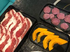 -烤路里·韩国品质自助烤肉(石路天虹4号店)