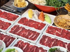 -元一希尔顿酒店·鲜切牛肉火锅禅自助餐厅