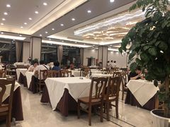 大堂-怡园饭店-餐厅(四望亭店)