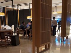 -鱼鲜饭香·招牌汽锅剁椒鱼头王