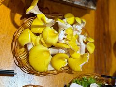 -民食香·腊排骨野生菌美食(木府店)