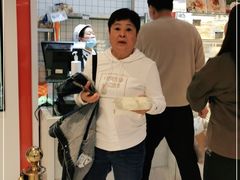 -白玉兰食品甜凤店(合生汇店)