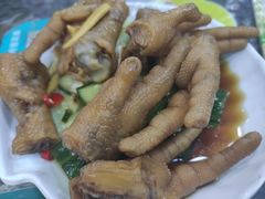 酸辣鸡脚-新时尚·辉记甜品(夏西店)