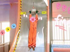 -嗨翻Hi-Fun竞技主题乐园·蹦床亲子生日轰趴(国光1937店)