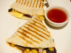 -玛格萝妮(汇智国际商业中心店)