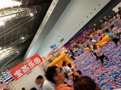 -东浩兰生上海世博展览馆