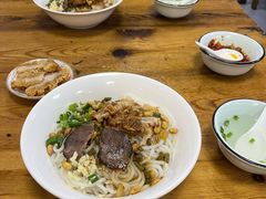 -牛八宝桂林米粉(八里庄店)