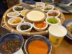 -包整·丝娃娃(一览甲秀楼风景店)