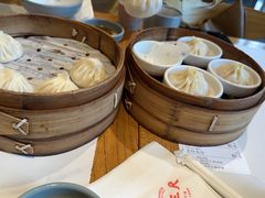 -馋三尺蟹粉小笼(人民广场店)