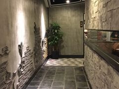 -重庆爽翻天老火锅(临平万达广场店)