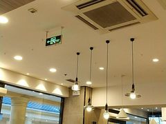 大堂-康师傅私房牛肉面(马泉营奥莱店)