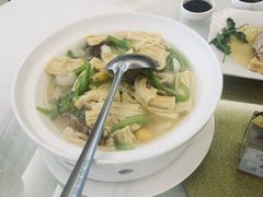 -万山楼海鲜酒家·二十三年老字号