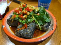 -琥珀老六龙虾(四里河店)
