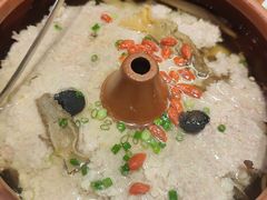 云南汽锅菌子蒸肉饼-老滇山寨•云南特色菜•地方菜•民族风情歌舞表演(金碧店)